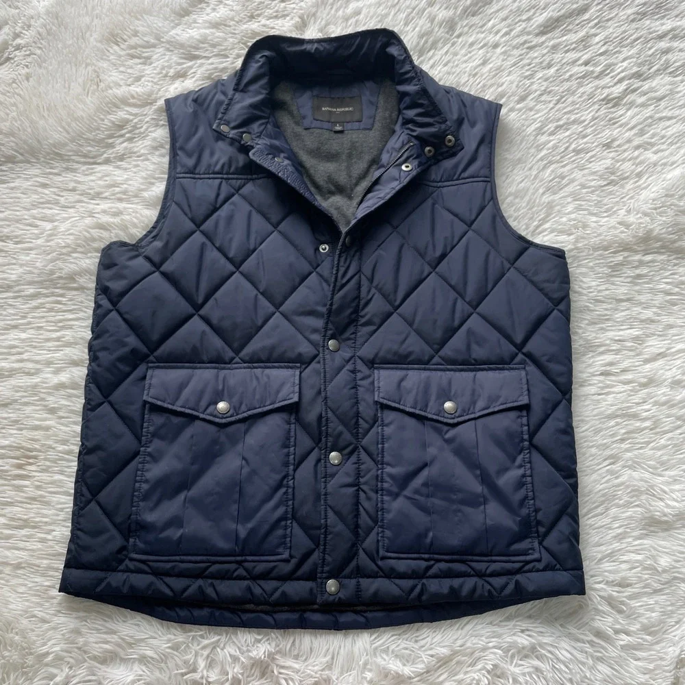Banana Republic Nylon Quilted Puffer Vest